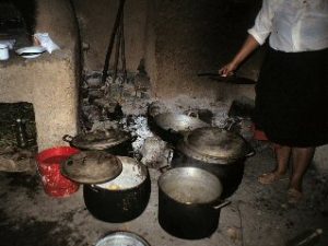 herkömmliche Kochstelle in Peru